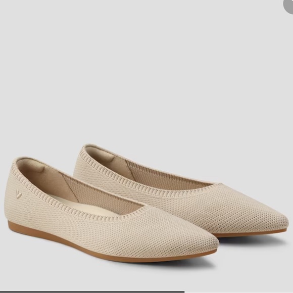 VIVAIA Aria Pointed-Toe Ballet Flats Size 9.5 NEW - Picture 3 of 14